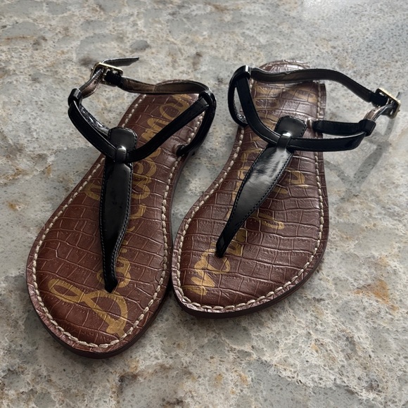 Stylish Black Sandals for girls size 4 - Picture 1 of 6